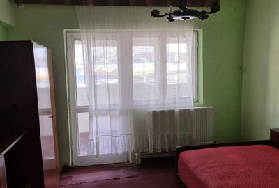 Apartament cu 2 camere decomandat în Central - 2