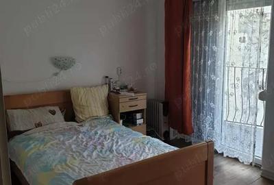 Apartament cu 4 camere decomandat în 14 Mai - 1