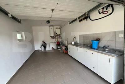 Re?edin?a impunatoare, 6 camere, 430 mp ?i un teren de 730 mp, zona Cetate - 2