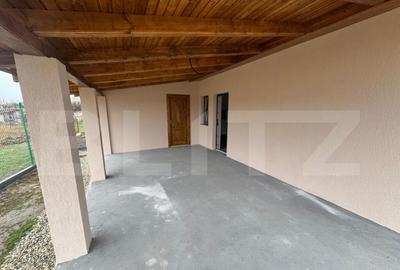 Casa de vanzare ,100mp Lazuri - 3