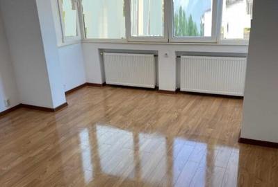 Mihai Bravu - 2cam, cf1,dec,3/4, renovat de lux - 75500 euro - 2