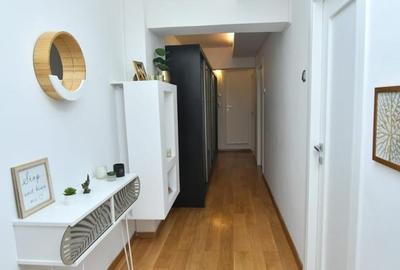 Apartament cu 3 camere decomandat în 13 Septembrie - 2
