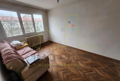 Apartament cu 2 camere semidecomandat în Circumvalațiunii - 4