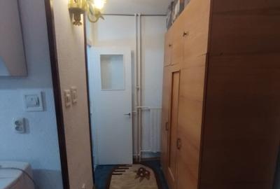Inchiriere garsoniera Ploiesti, zona Democratiei. - 3