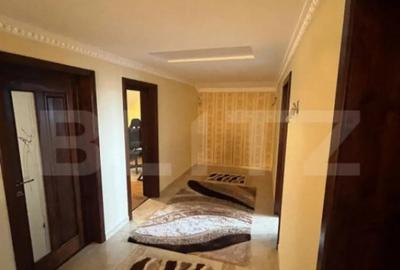 Casă cu 5 camere cu Teren 625 Mp în Central - 8