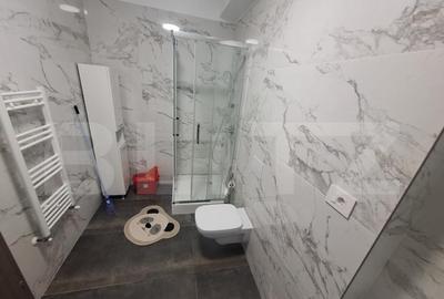 Apartament cu 2 camere semidecomandat, mobilat în Soarelui