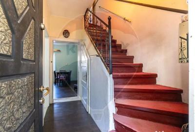 Casă cu 3 camere cu Teren 492 Mp în Tractorul - 16