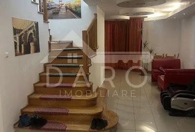 Casă cu 12 camere în Cornișa - 1