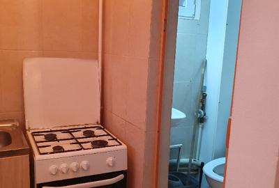 Titan inchiriez garsoniera 4/10, mobilata, utilata, centrala termica - 4