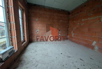 Casă individuală | Parter | Toate utilitatile | Finisaje premium | Curte | Pod - 9