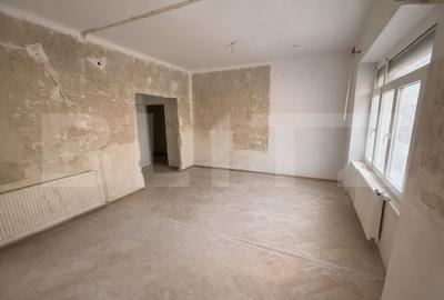 Apartament cu 3 camere decomandat în Centrul Istoric - 1