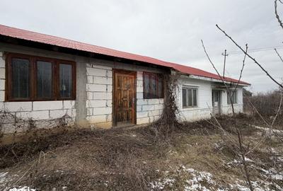 Casă cu 4 camere în Cândești - 11