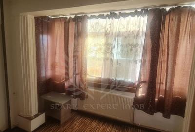 3 CAMERE // REPUBLICII // CENTRALA PROPRIE // 2* BALCOANE // - 8