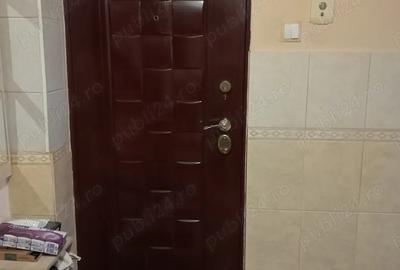 Vand apartament cu doua camere, confort 2, parter, peste drum de generala 6