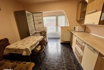 Apartament cu 2 camere decomandat în Hipodrom 3 - 8