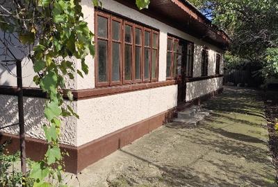 Casă individuală cu 5 camere cu Teren 2884 Mp în Micșunești-Moară - 2