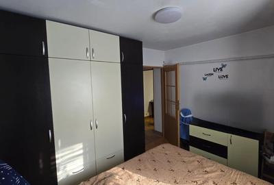 Apartament cu 2 camere semidecomandat, mobilat în Inel I
