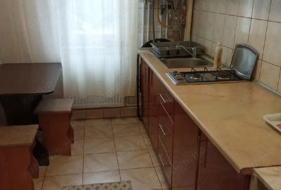 Apartament cu 2 camere semidecomandat în Central - 1