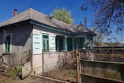 Casă cu 4 camere cu Teren 1048 Mp în Valea Seacă - 11