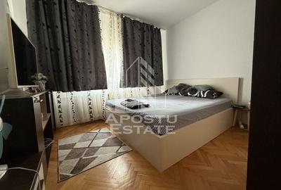 Apartament cu 2 camere, decomandat, zona Soarelui