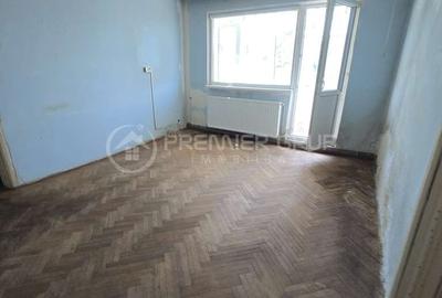 ETAJ 3! Apartament 2 camere, Podu Ros, 50mp, CT, fără risc - 2