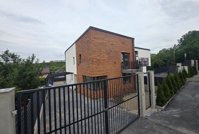 Duplex cu 6 camere cu Canalizare în Dezmir - 15