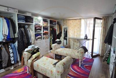 Casaa moderna 4 camere , COMISION 0% - 9