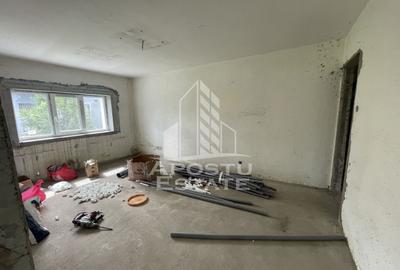 Cladire cu 28 camere, P+1E,  Calea Sagului/CET. - 9