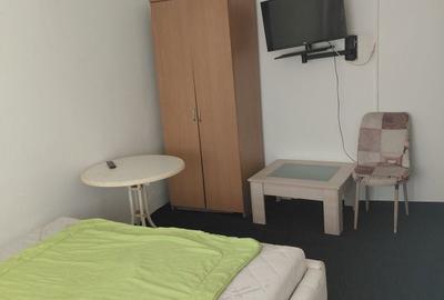 Garsonieră nedecomandată în 6 Vânători - 1