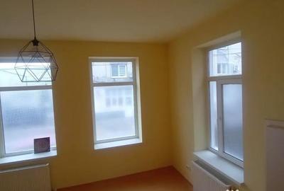 Spațiu comercial, de 70 mp, în Unirii - 3