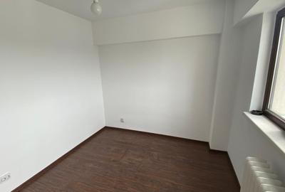 Apartament cu 4 camere decomandat în Amzei - 12