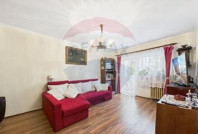Apartament cu 3 camere de vanzare in zona Apusului - 4