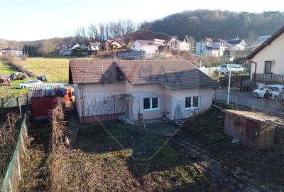 Vand sau schimb casa cu apartament-strada Angarul de Sus... - 1