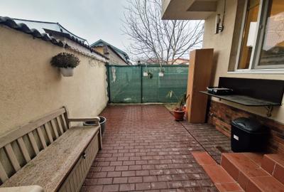 Casă cu 5 camere cu Teren 150 Mp în Sud