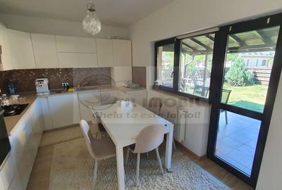 Casa/Vila de inchiriat - 750 euro - 8