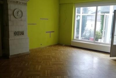 Casă cu 10 camere cu Canalizare în Băneasa - 8