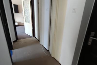 ICIL  Apartament  2 Camere Decomandat Etajul 3/4 Bloc Caramida Gaze La Usa - 9