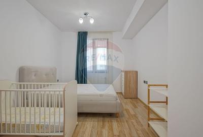 Apartament spatios de inchiriat - 3 camere Isaran - 6