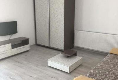 Apartament cu 2 camere decomandat în Ozana