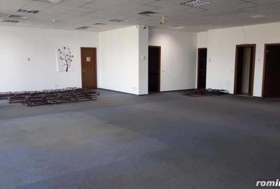 Spațiu comercial, de 23,000 mp, în Nord - 13