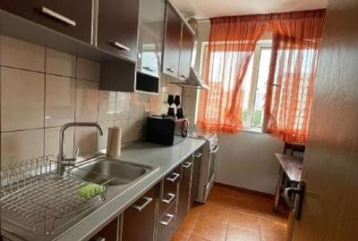Apartament cu 3 camere semidecomandat în Gorjului - 3