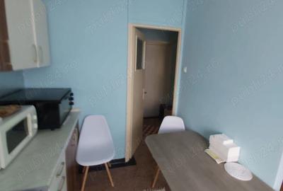 Apartament cu 3 camere decomandat în Berceni - 8