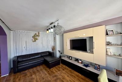 Apartament cu 4 camere decomandat în Trocadero - 3
