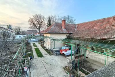 Casă cu 5 camere cu Canalizare în Buziașului - 6