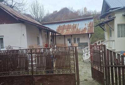 Vand casa si teren - 4