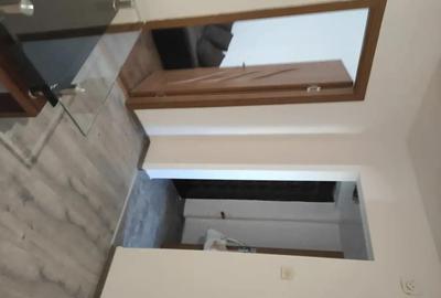 Apartament cu 3 camere semidecomandat în Central - 13