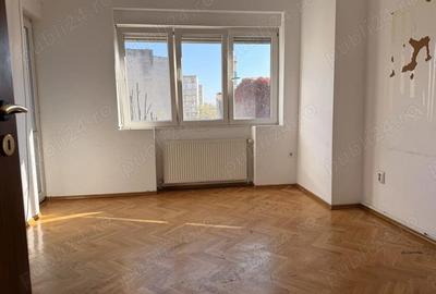 Apartament cu 5 camere decomandat în Amzei - 3