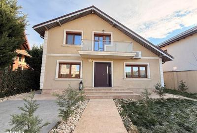 Casă cu 4 camere decomandat cu Canalizare în Tunari