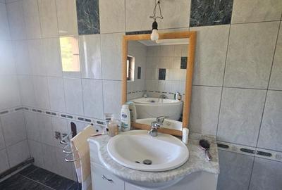 Casă cu 4 camere cu Teren 250 Mp în Valea Iașului - 10