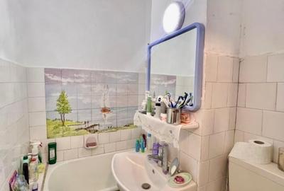 De vanzare - Apartament 2 camere, etaj 1 Trivale - 8